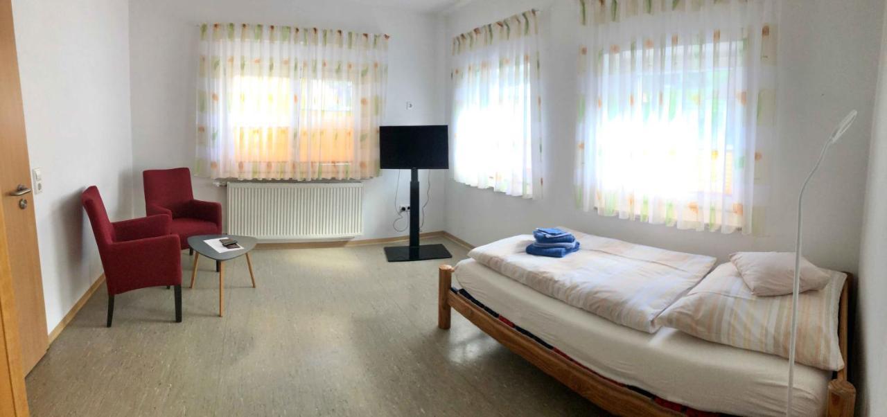 Personalwohnheim Altenpflege Foditsch زَنكت يوهَن الغرفة الصورة